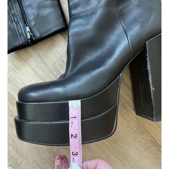 Steve Madden COBRA platform heeled boots women's size 10 - Picture 3 of 9